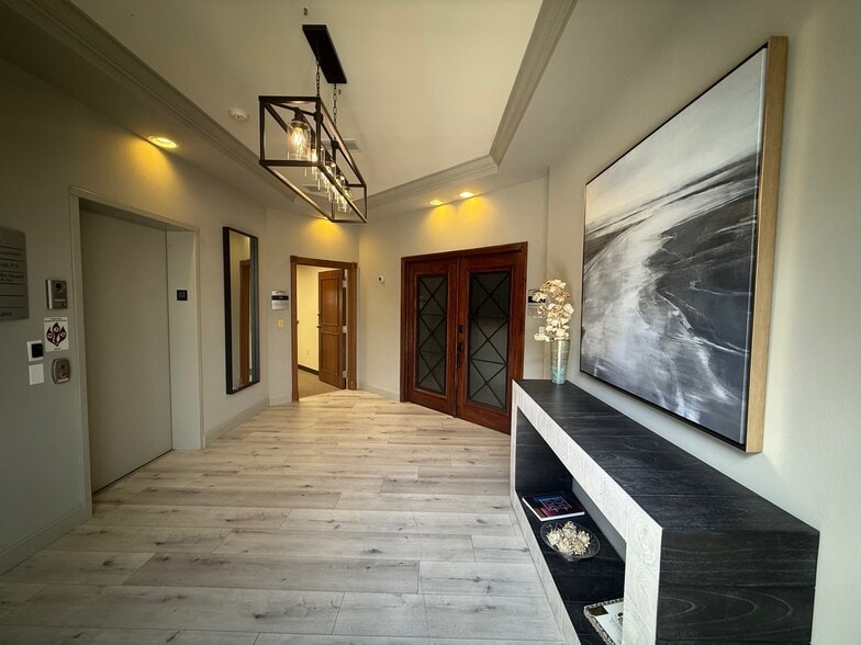 215 N Howard Ave, Tampa, FL for lease - Building Photo - Image 3 of 11