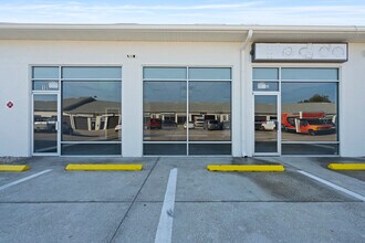 4590 Babcock St NE, Palm Bay, FL for lease Interior Photo- Image 1 of 3