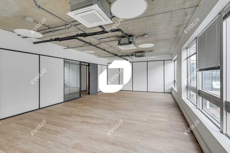 Bureau dans Saint-Ouen-sur-Seine à louer - Photo intérieure - Image 2 de 14