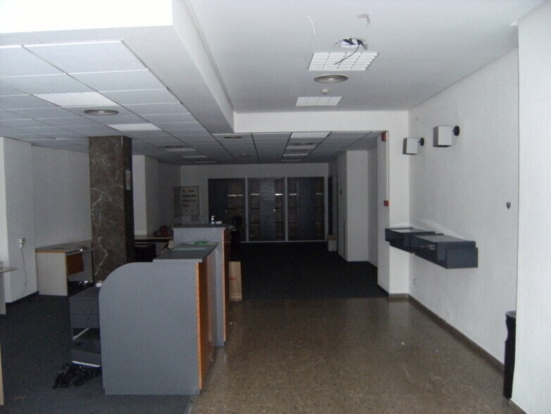 Retail in Algemesí for sale - Building Photo - Image 2 of 9