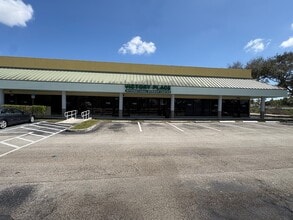 4806-4850 N University Dr, Lauderhill, FL à louer Photo du bâtiment- Image 2 de 5