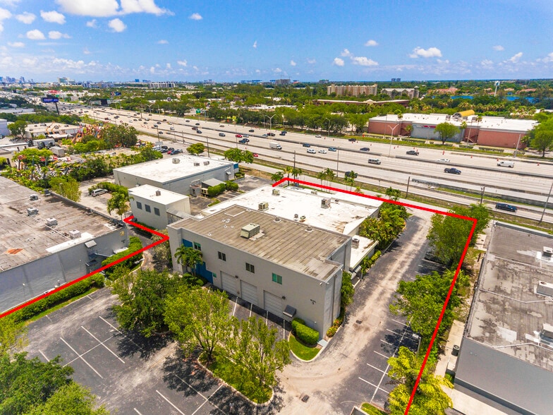 2950 N 28th Ter, Hollywood, FL for lease - Building Photo - Image 2 of 57