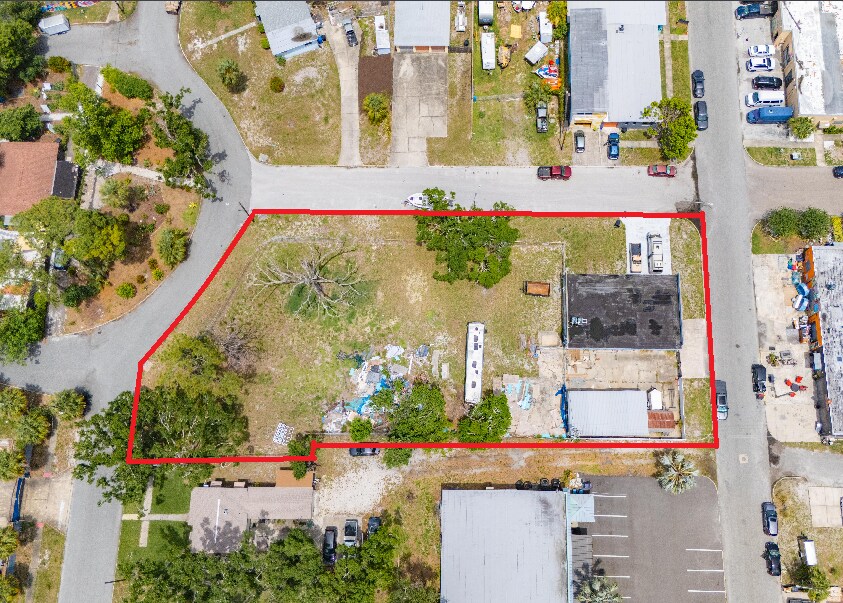 579 27th St S, Saint Petersburg, FL à vendre Photo du bâtiment- Image 1 de 1