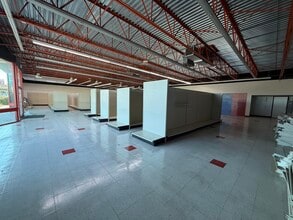 1749 S Campbell Ave, Springfield, MO à louer Photo intérieure- Image 1 de 9