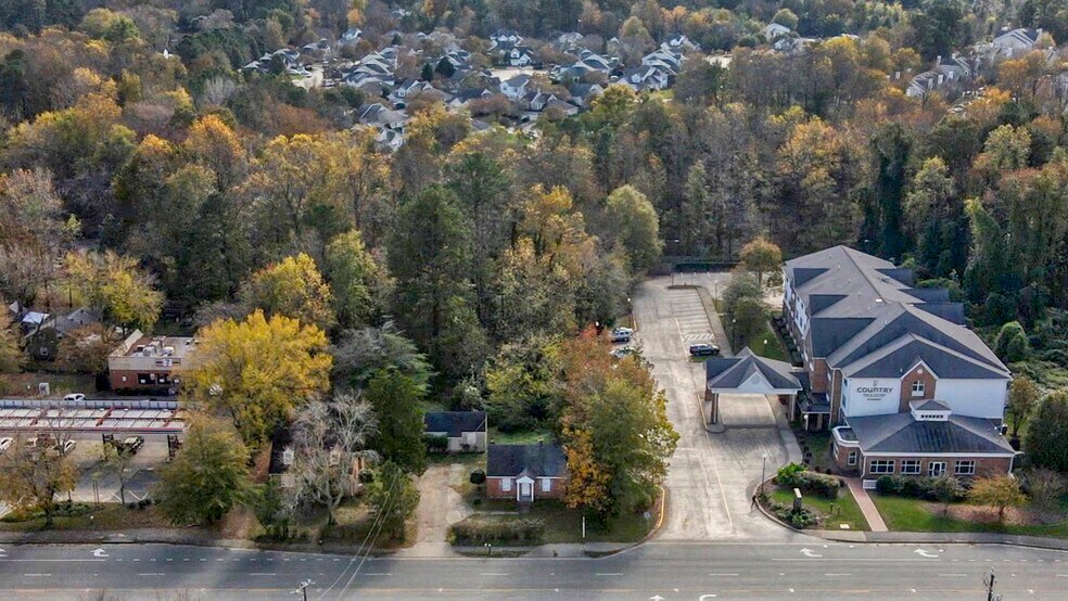 406 Bypass Rd, Williamsburg, VA à vendre - Photo principale - Image 3 de 10