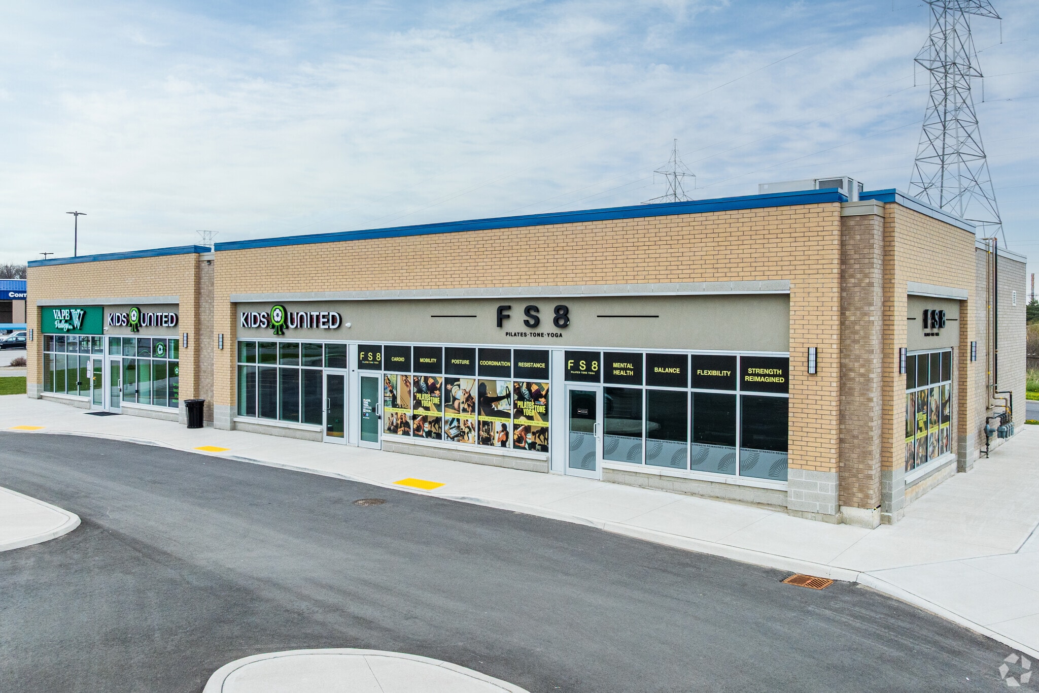 3221-3227 Appleby Line, Burlington, ON for lease Primary Photo- Image 1 of 4