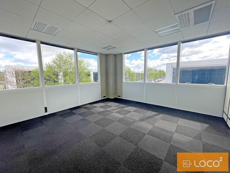 298 Allée Du Lac, Labège à louer - Photo du bâtiment - Image 3 de 20