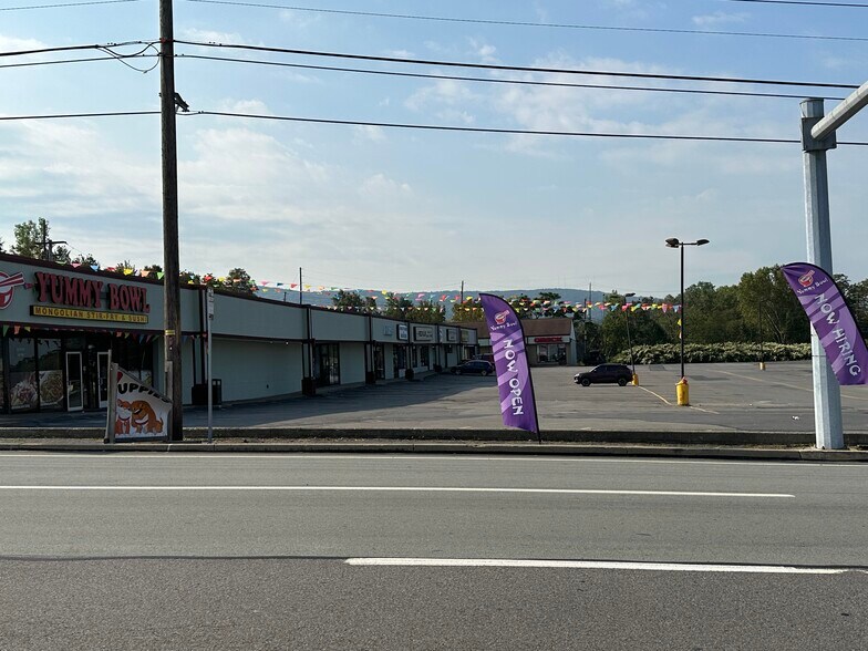 695 Kidder St, Wilkes-Barre, PA à louer - Photo du bâtiment - Image 2 de 4