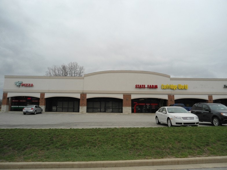 560-582 N Oak Dr, Plymouth, IN for lease - Primary Photo - Image 1 of 2
