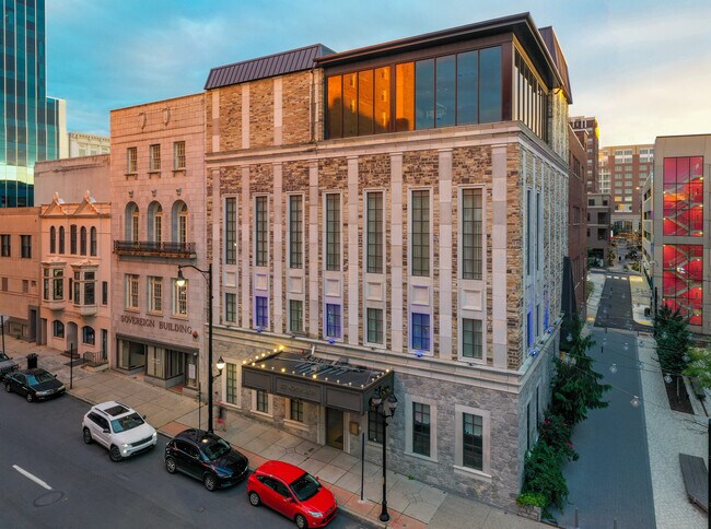 Plus de détails pour 18 N 6th St, Allentown, PA - Commerce de détail à vendre