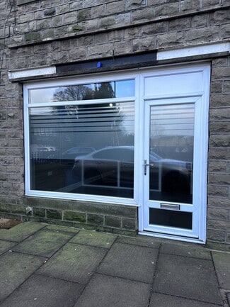 Plus de détails pour Commercial Road, Skelmanthorpe - Commerce de détail à louer