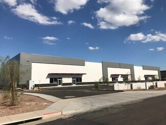 Plus de détails pour 1715 N Rosemont, Mesa, AZ - Industriel à louer