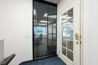 77530 Enfield Ln, Palm Desert, CA for lease Building Photo- Image 2 of 16