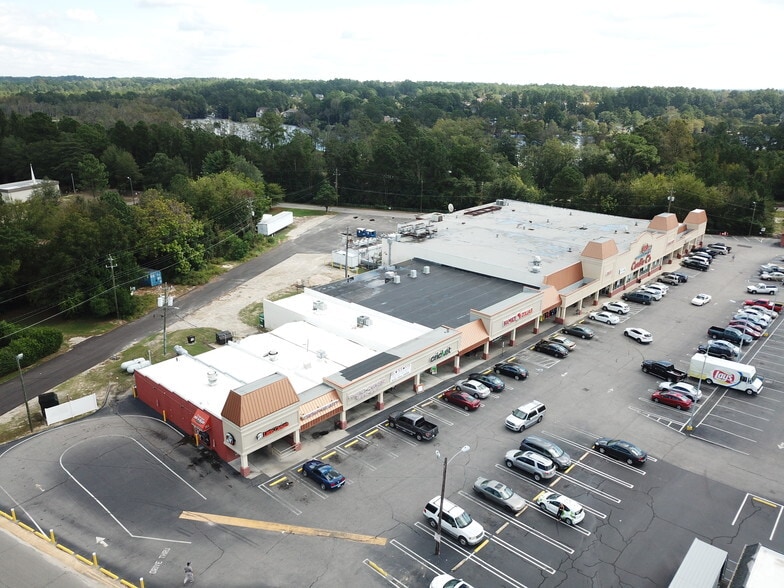 3471-3503 N Main St, Hope Mills, NC à louer - Photo principale - Image 2 de 9