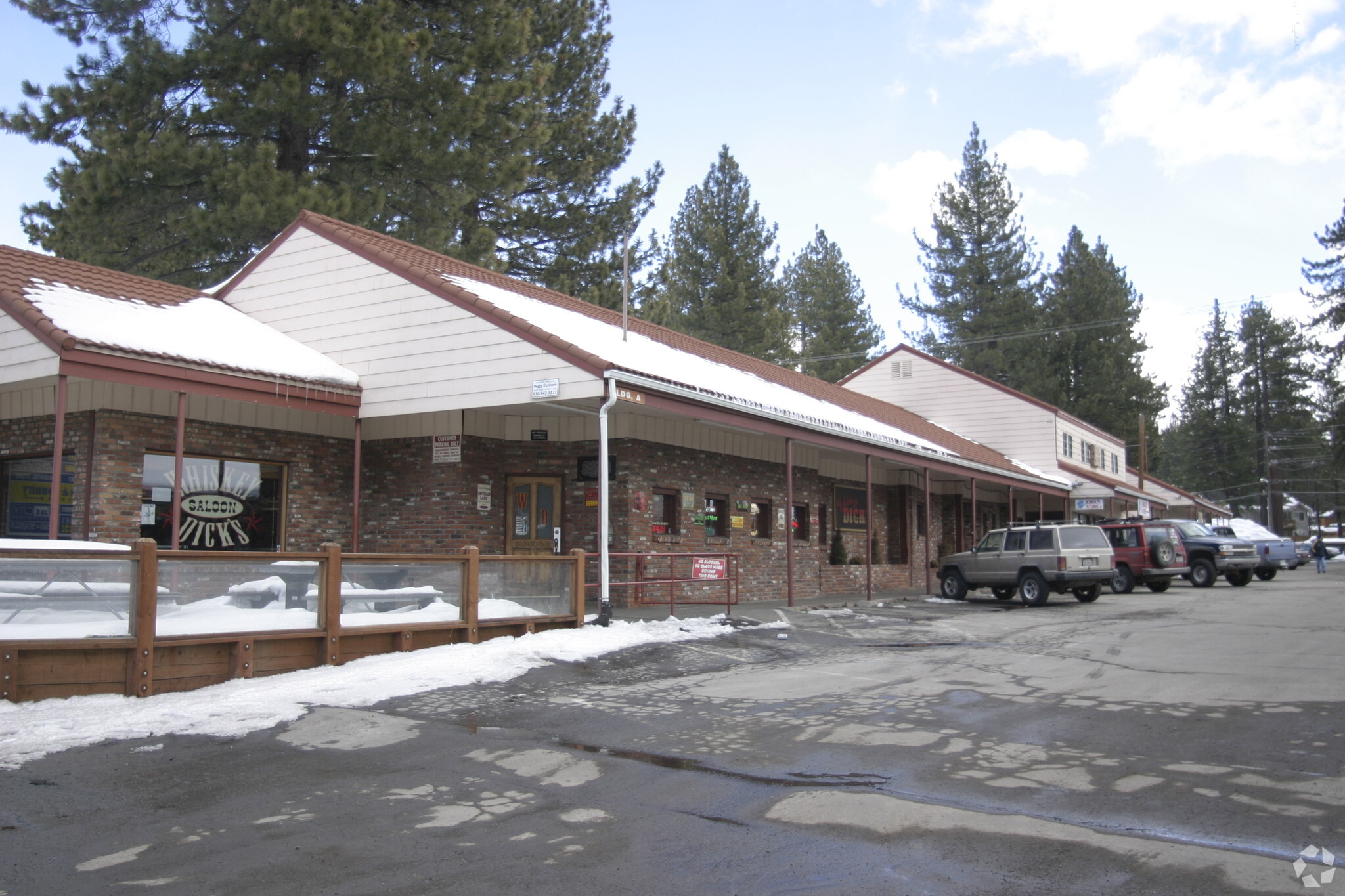 2660 Lake Tahoe Blvd, South Lake Tahoe, CA for sale Primary Photo- Image 1 of 1