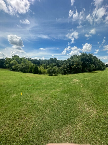Northwest Corner of East Coffee Creek Road, Edmond, OK for sale - Primary Photo - Image 3 of 6
