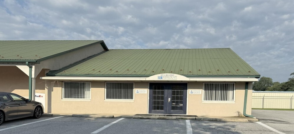 223 E Main St, Middletown, DE for lease Primary Photo- Image 1 of 3