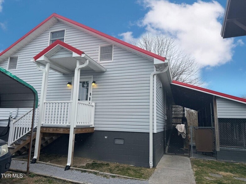 404 Hurricane Rd NE, Wise, VA à vendre - Photo du bâtiment - Image 3 de 30