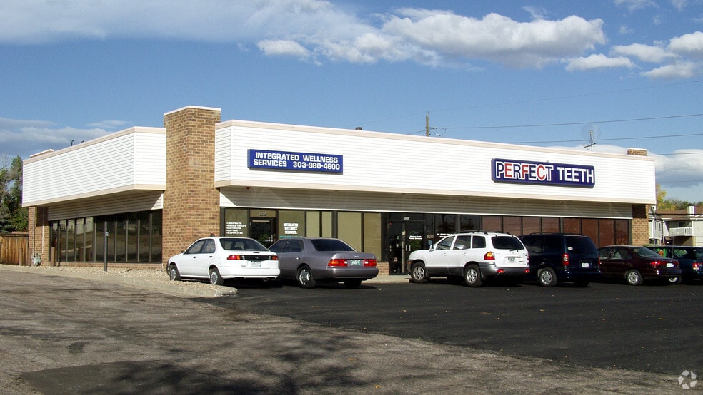 7864-8052 W Jewell Ave, Lakewood, CO for lease - Building Photo - Image 2 of 6