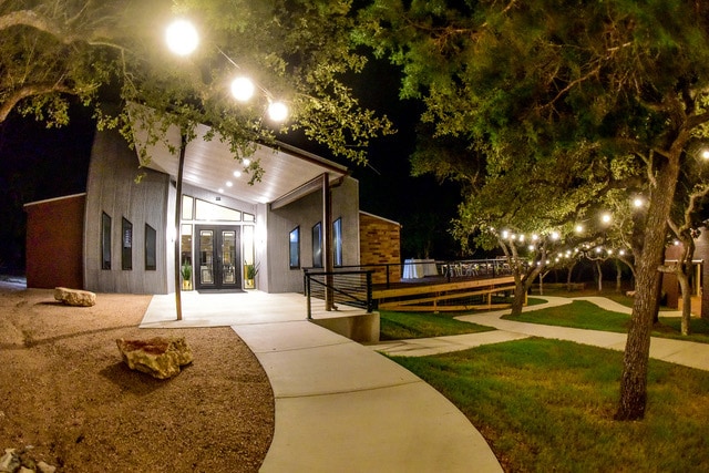 Plus de détails pour 601 Sandy Point Rd, Wimberley, TX - Spécialité à vendre