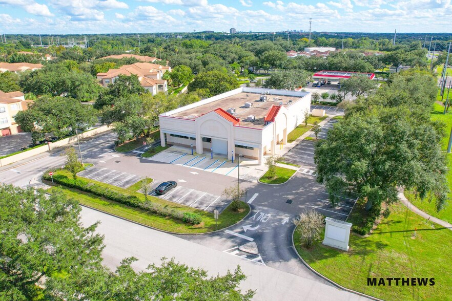 221 State Rd. 434, Altamonte Springs, FL à louer - Photo du bâtiment - Image 2 de 4