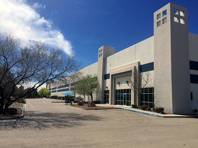 12 Kitty Hawk Dr, Santa Teresa, NM for lease - Primary Photo - Image 1 of 15