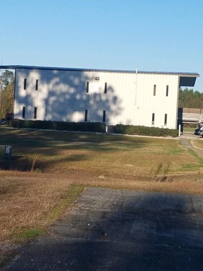 2110 Governors Rd, Windsor, NC à vendre - Photo du bâtiment - Image 2 de 7