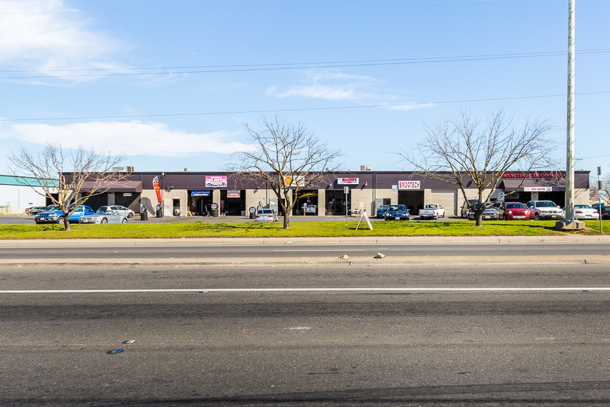 8101 Elder Creek Rd, Sacramento, CA for sale - Primary Photo - Image 1 of 1