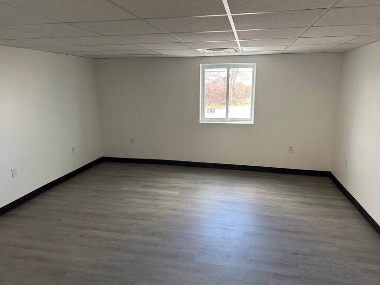 1420 Matzinger Rd, Toledo, OH à louer - Photo du bâtiment - Image 2 de 10