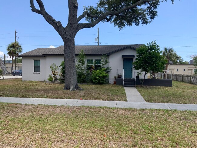 More details for 3638 1st Ave N, Saint Petersburg, FL - Office for Sale