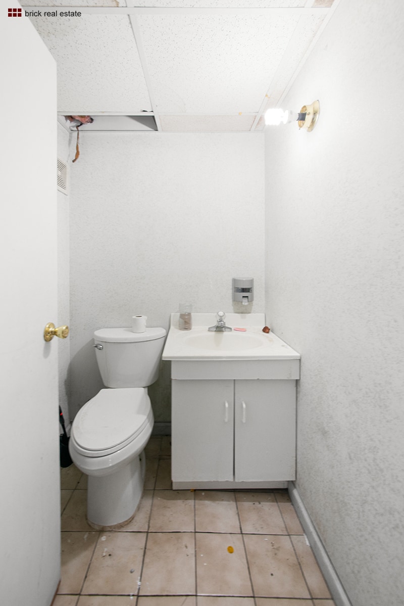 502A Atlantic Ave, Brooklyn, NY for lease Interior Photo- Image 1 of 12