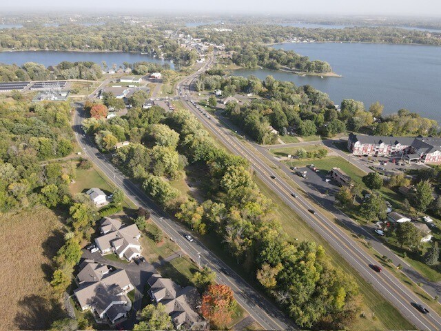 12207 Lake Ln, Lindstrom, MN for sale Building Photo- Image 1 of 21