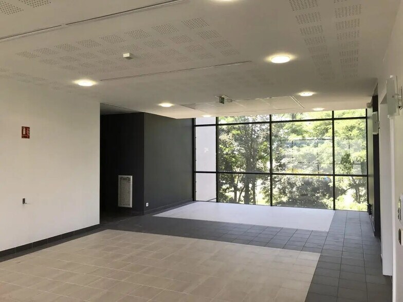 16 Rue De L'Equerre, SAINT-OUEN-L'AUMONE à louer - Photo intérieure - Image 2 de 17