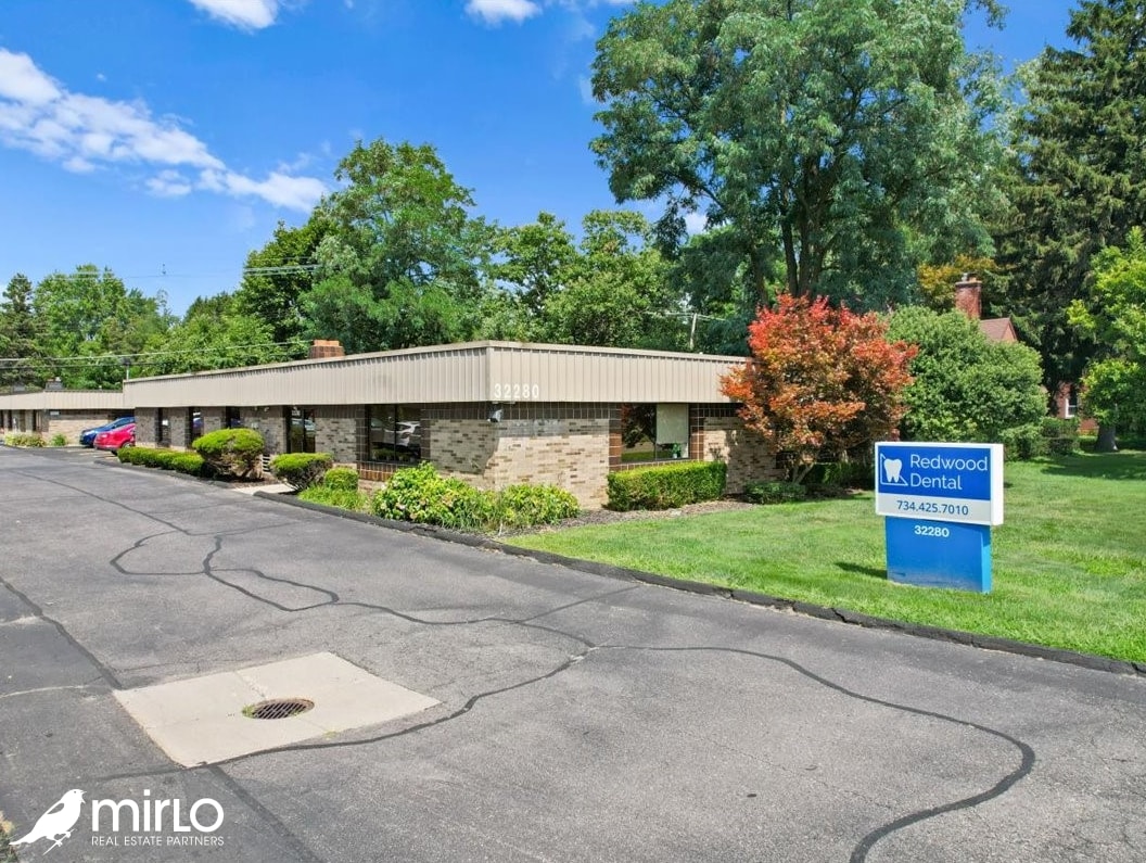 32280 5 Mile Rd, Livonia, MI for sale Building Photo- Image 1 of 8