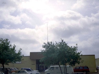 More details for 13550 Vargon St, Dallas, TX - Industrial for Sale