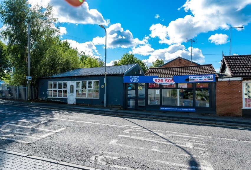 52-54 Station Rd, Maghull à vendre - Photo principale - Image 1 de 1