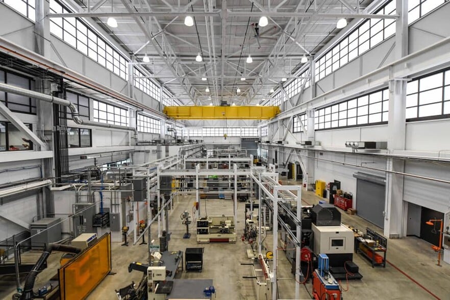 683 Northland Ave, Buffalo, NY à louer - Photo intérieure - Image 2 de 2