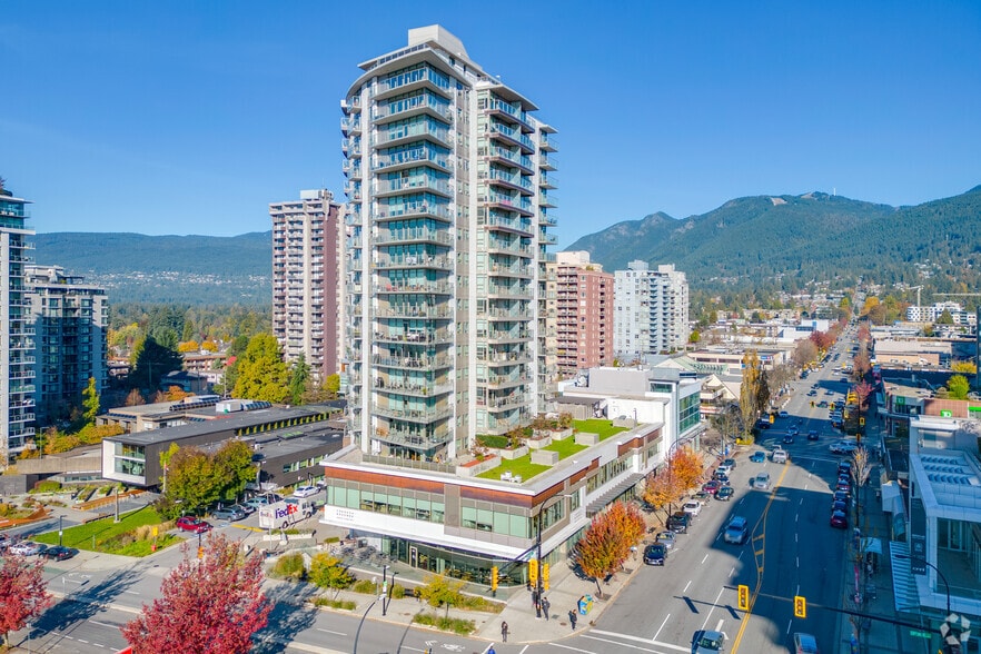 108 13th St W, North Vancouver, BC for lease - Building Photo - Image 3 of 6