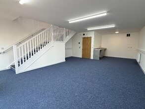 Oxencombe Rd, Chudleigh for lease Interior Photo- Image 1 of 2