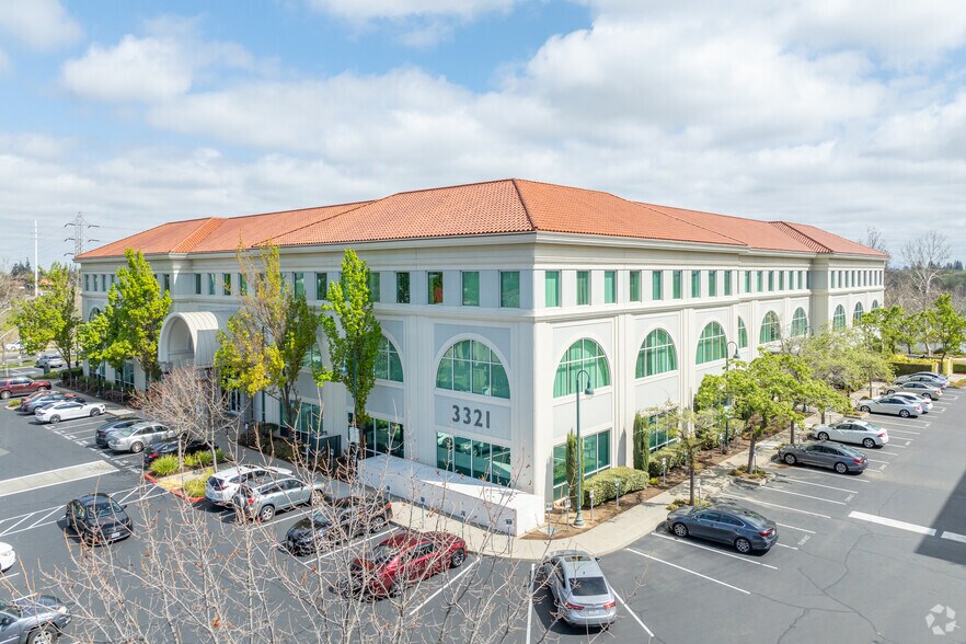 3321 Power Inn Rd, Sacramento, CA for lease - Building Photo - Image 3 of 7