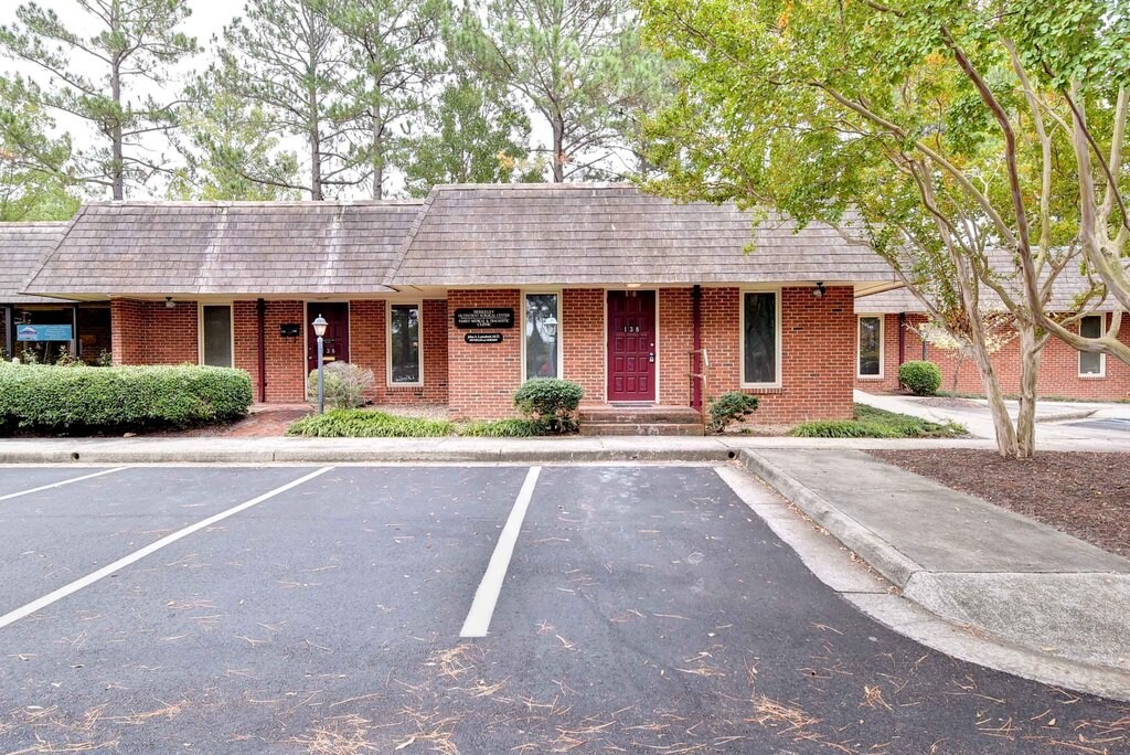 130-140 Professional Cir, Williamsburg, VA à louer Photo du bâtiment- Image 1 de 22