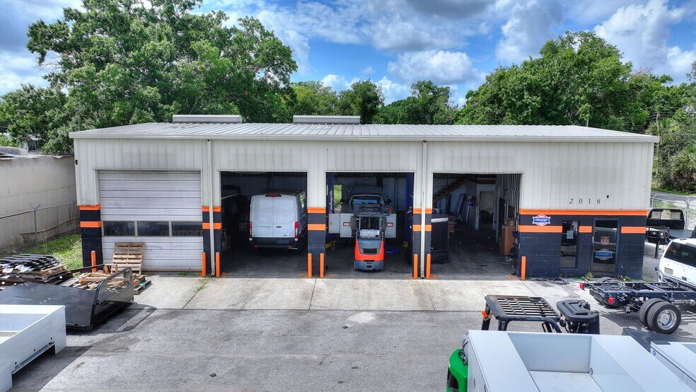 2016 W Memorial Blvd, Lakeland, FL à louer - Photo du bâtiment - Image 3 de 20