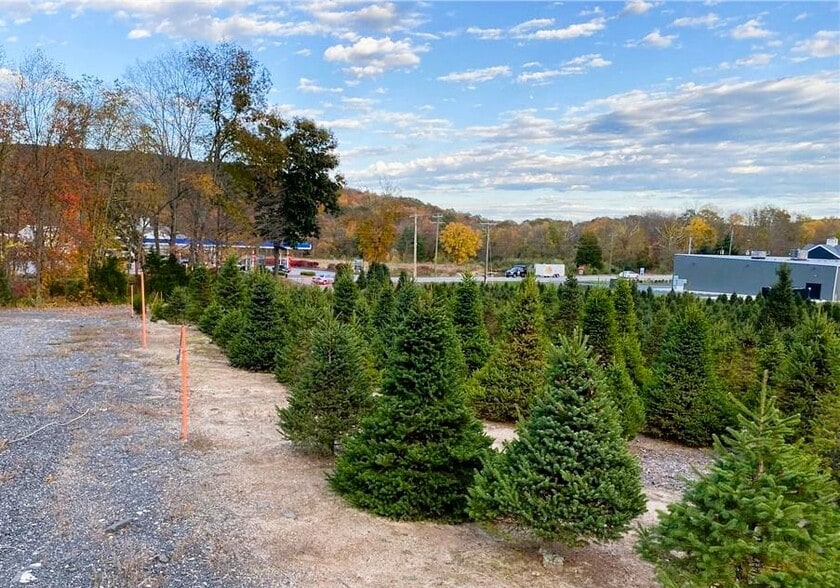 00 Route 6, Andover, CT à vendre - Photo du bâtiment - Image 2 de 10