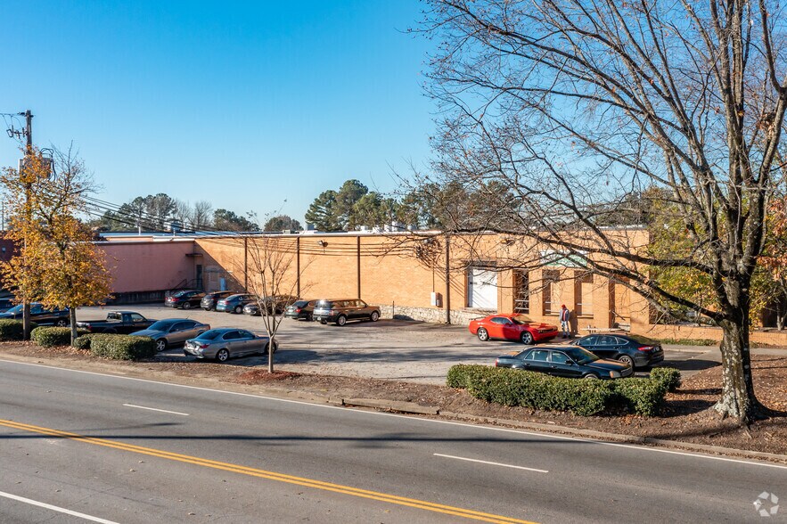 1600 Mountain Industrial Blvd, Stone Mountain, GA à louer - Photo du bâtiment - Image 3 de 8