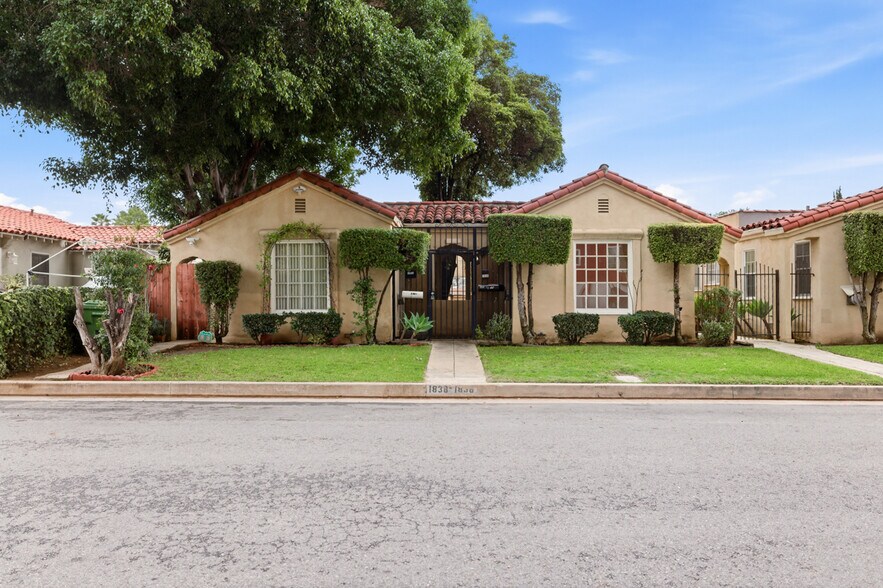 1836 Lansdowne Ave, Los Angeles, CA à vendre - Photo du bâtiment - Image 2 de 46