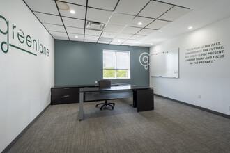 1095 Broken Sound Pky, Boca Raton, FL for lease Interior Photo- Image 2 of 3