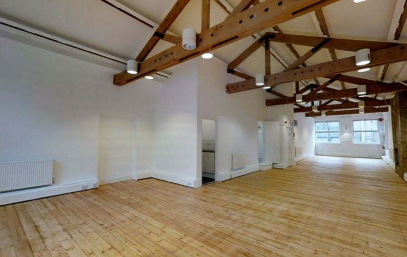 65-67 Leonard St, London for lease - Building Photo - Image 3 of 14