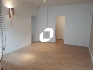 Plus de détails pour Bureau à vendre