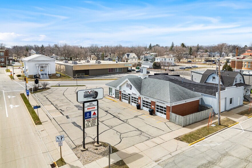 400 Blackburn St, Ripon, WI à vendre - Aérien - Image 3 de 45