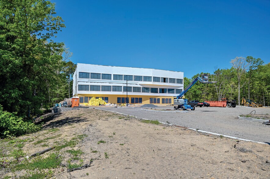 2298 Lakewood Rd, Toms River, NJ à louer - Photo de construction - Image 2 de 6
